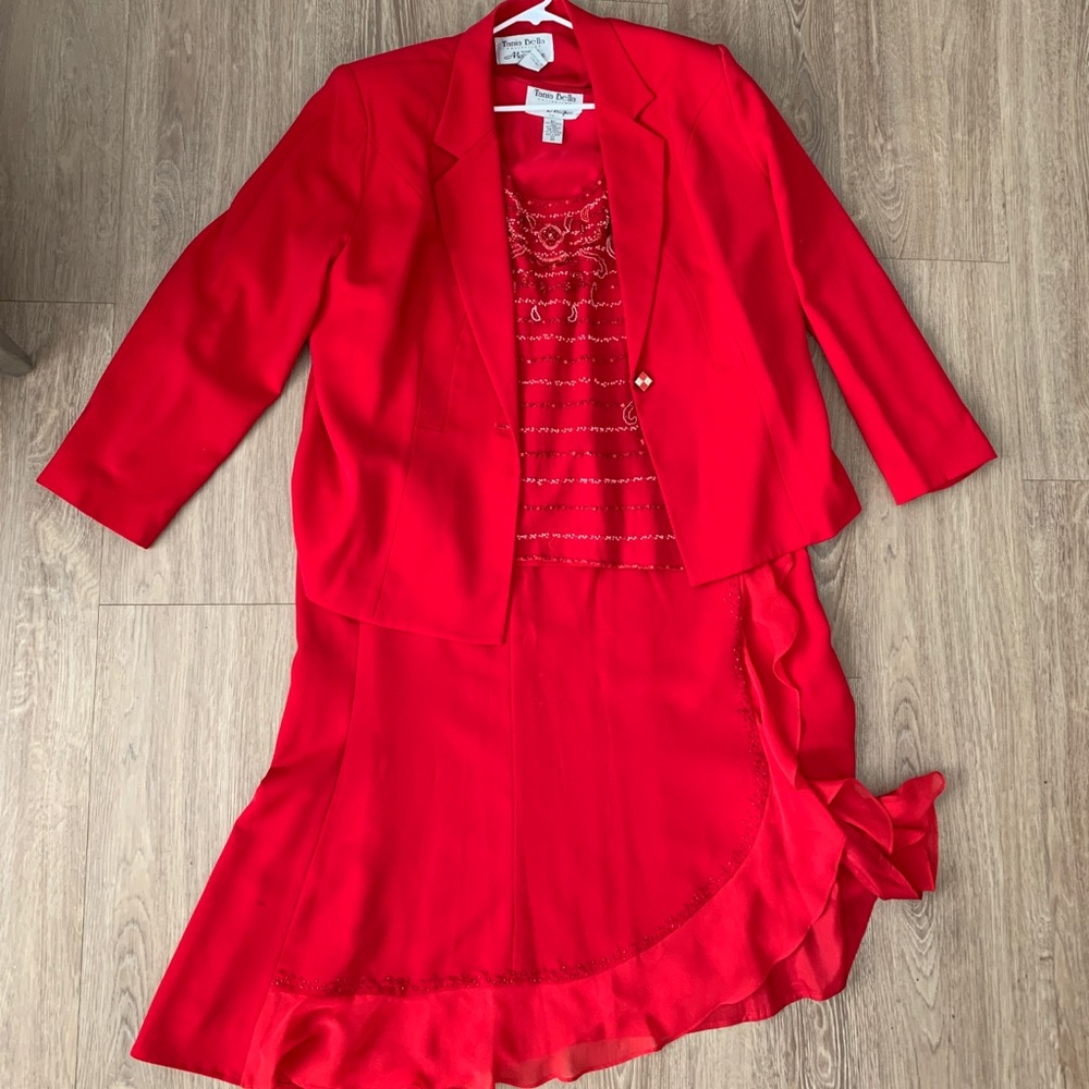 Tania Bella/Mo'Nique Collection 3 Piece Skirt Suit